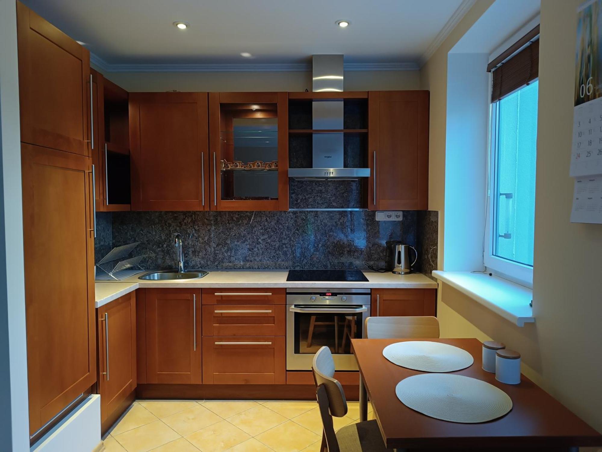 Quiet Dzelzavas Street Apartment Riga Ngoại thất bức ảnh