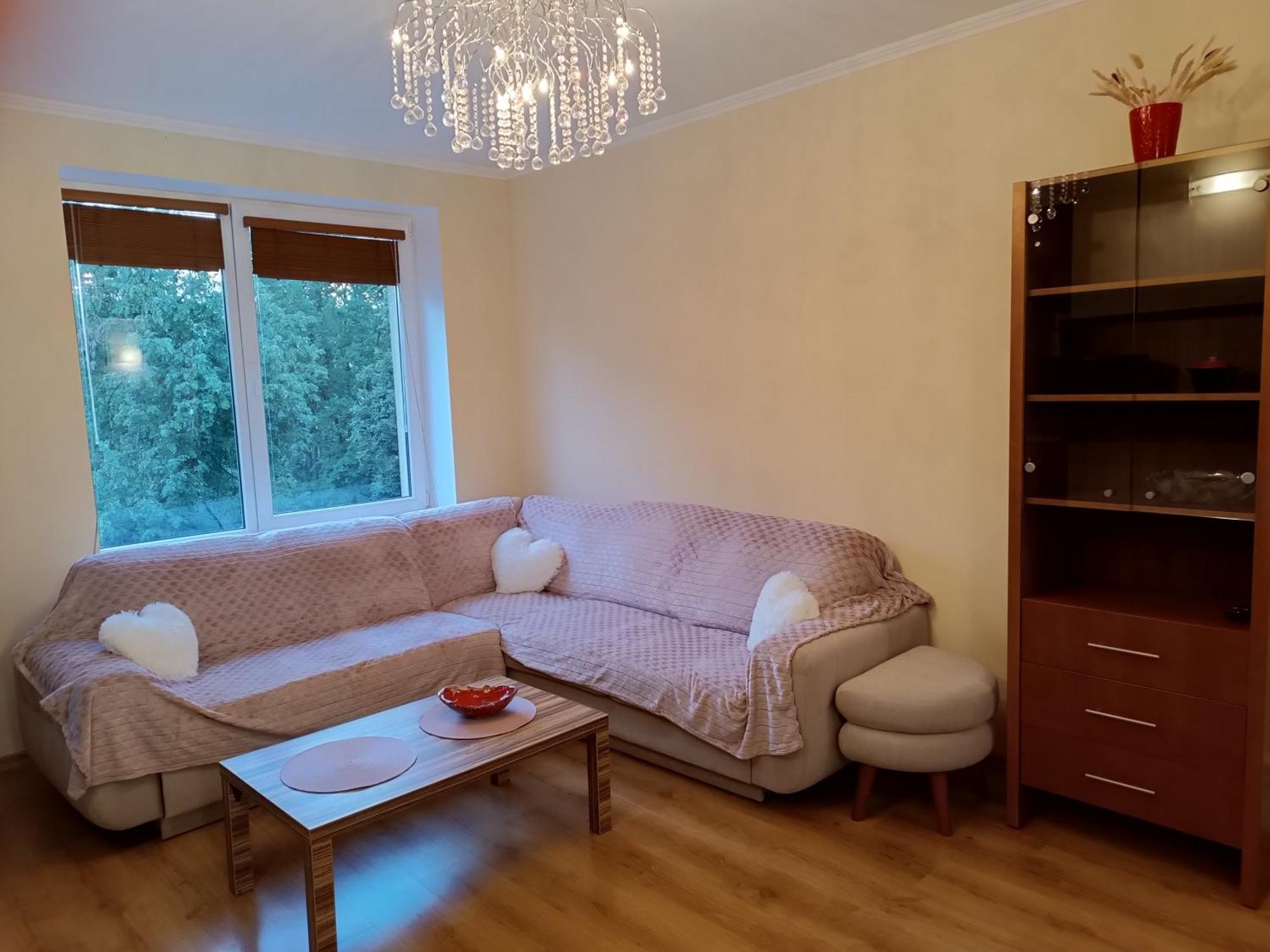 Quiet Dzelzavas Street Apartment Riga Ngoại thất bức ảnh